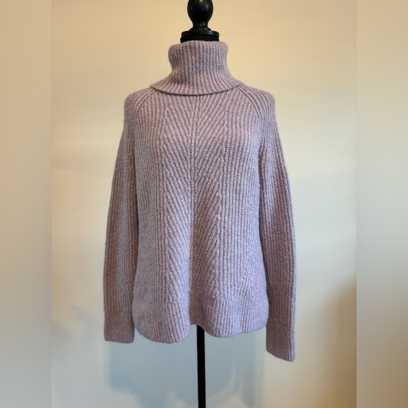 Women’s Madewell Lavender Mercer Turtleneck Sweater in Coziest‎ Yarn Size XS - Picture 4 of 11